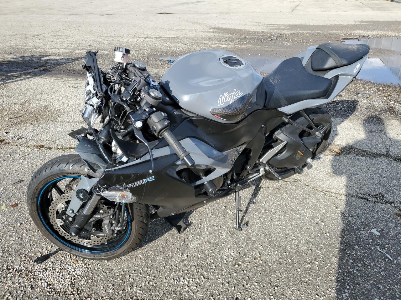 Image 2 of 2019 KAWASAKI ZX636 K 2019 with VIN JKBZXJH16KA001310