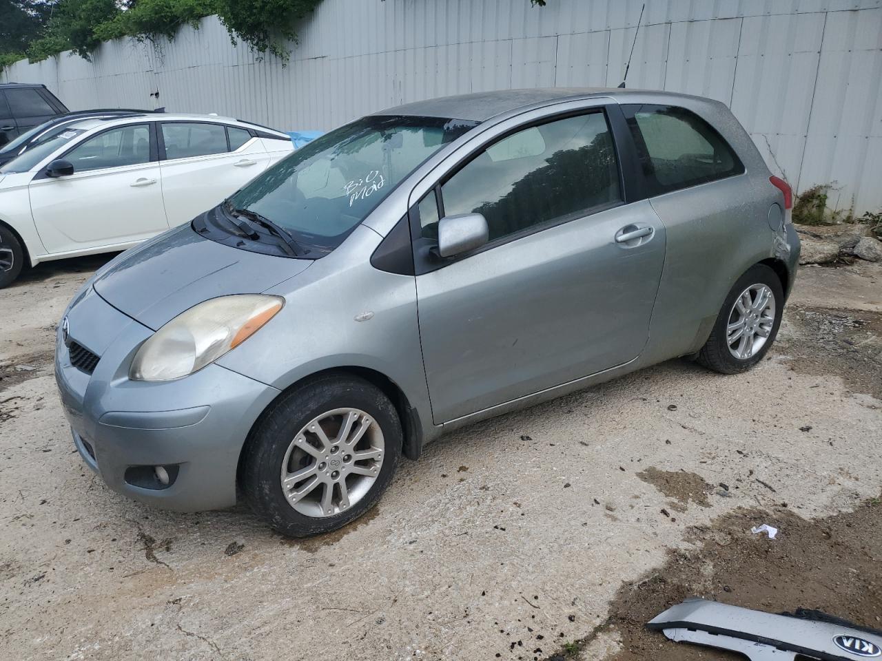 Изображение 2011 TOYOTA YARIS  2011