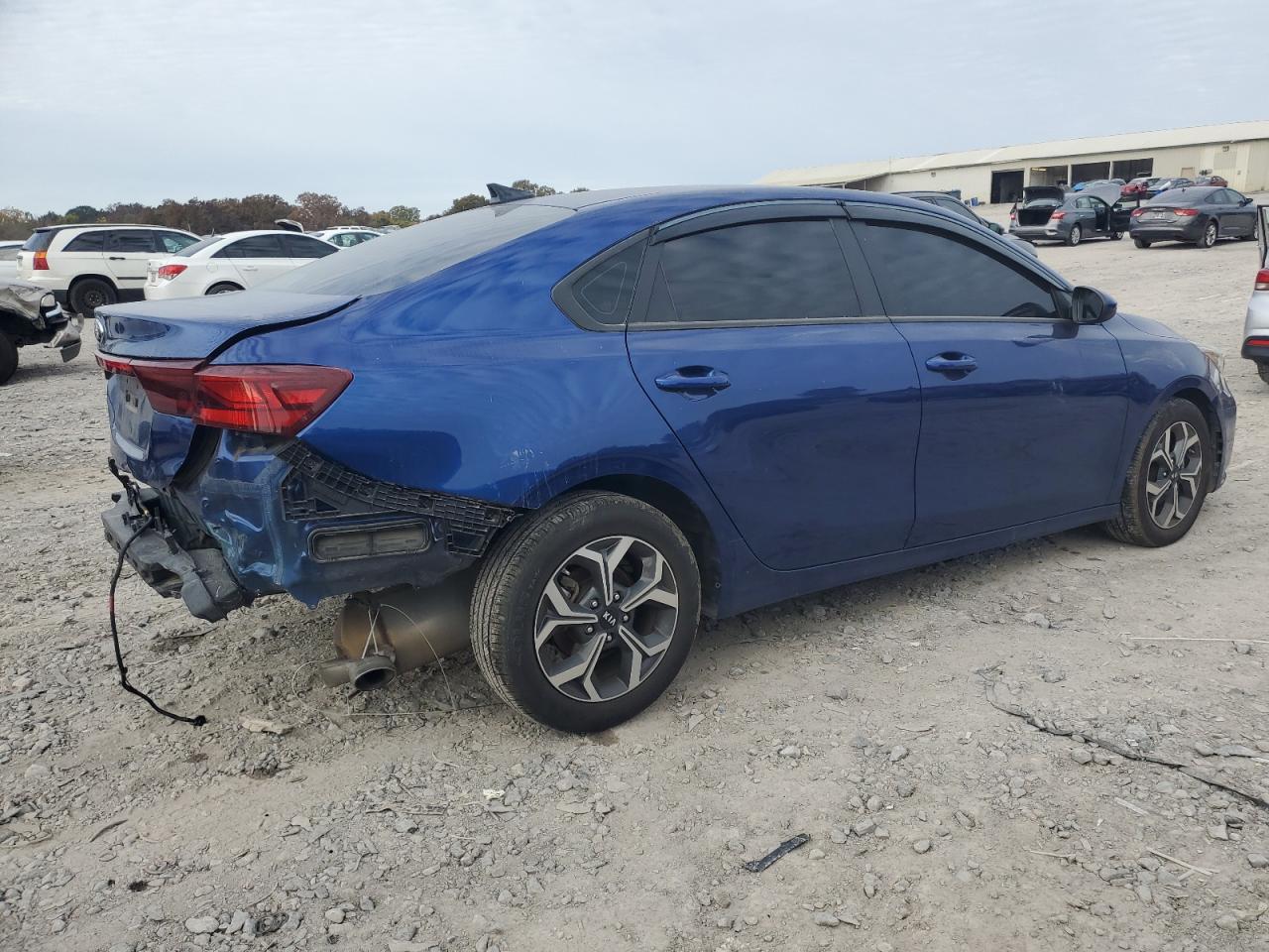 Obraz 3 z 2019 KIA FORTE FE 2019 z VIN 3KPF24AD2KE122902