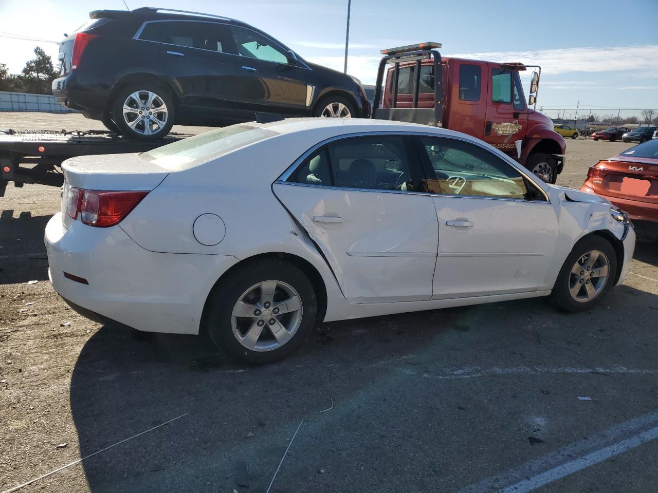 Image 3 of 2015 CHEVROLET MALIBU LS 2015 with VIN 1G11B5SLXFU150615