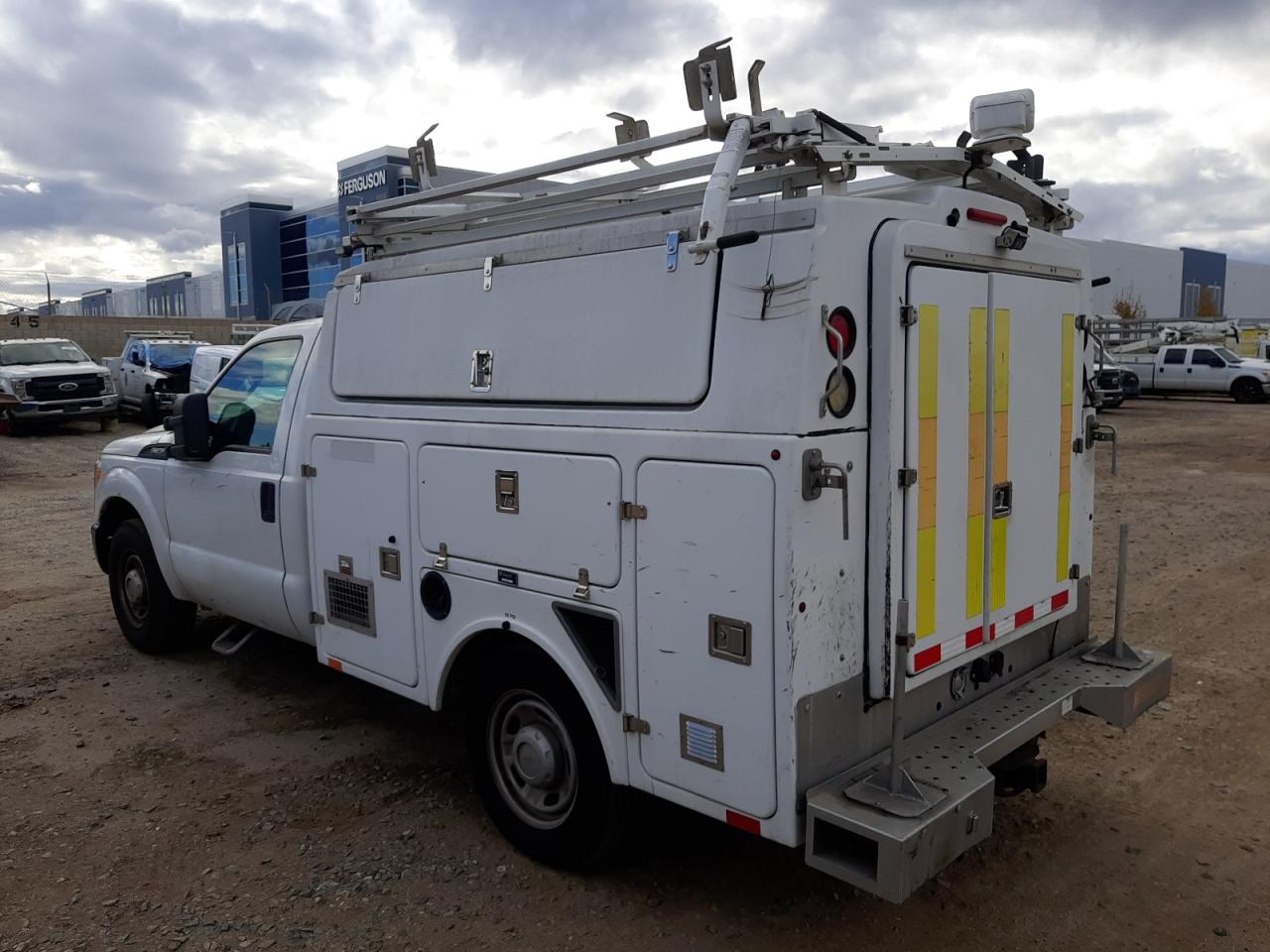 Image 2 of 2013 FORD F350 SUPER DUTY 2013 with VIN 1FDRF3A64DEB92652