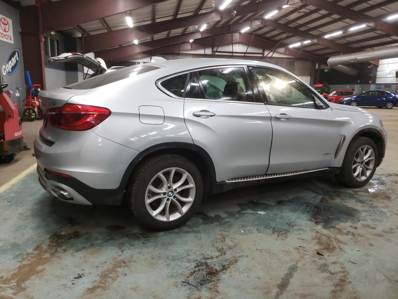 Obraz 3 z 2019 BMW X6 SDRIVE35I 2019 z VIN 5UXKU0C53K0H99586