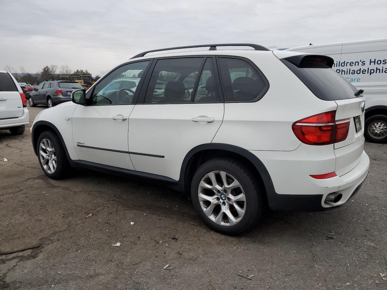 Obraz 2 z 2012 BMW X5 XDRIVE35I 2012 z VIN 5UXZV4C5XCL750661