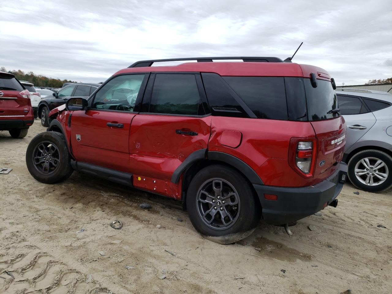 Obraz 2 z 2021 FORD BRONCO SPORT BIG BEND 2021 z VIN 3FMCR9B63MRA89587