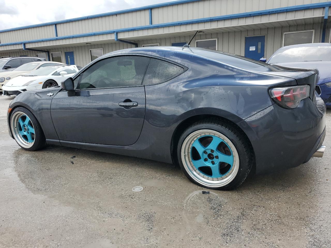 Obraz 2 z 2013 TOYOTA SCION FR-S  2013 z VIN JF1ZNAA17D2710888