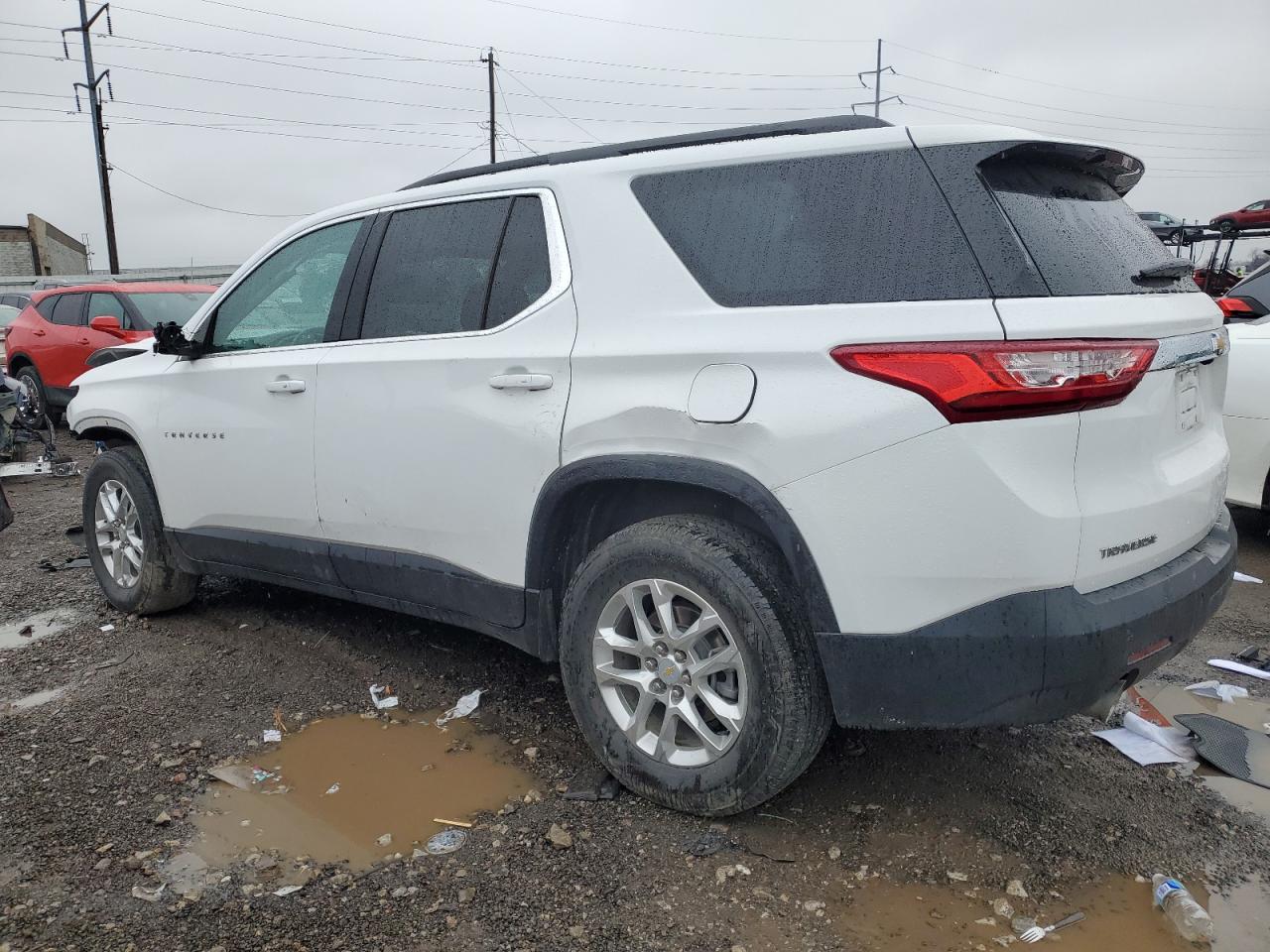 Obraz 2 z 2021 CHEVROLET TRAVERSE LT 2021 z VIN 1GNERGKW9MJ131442