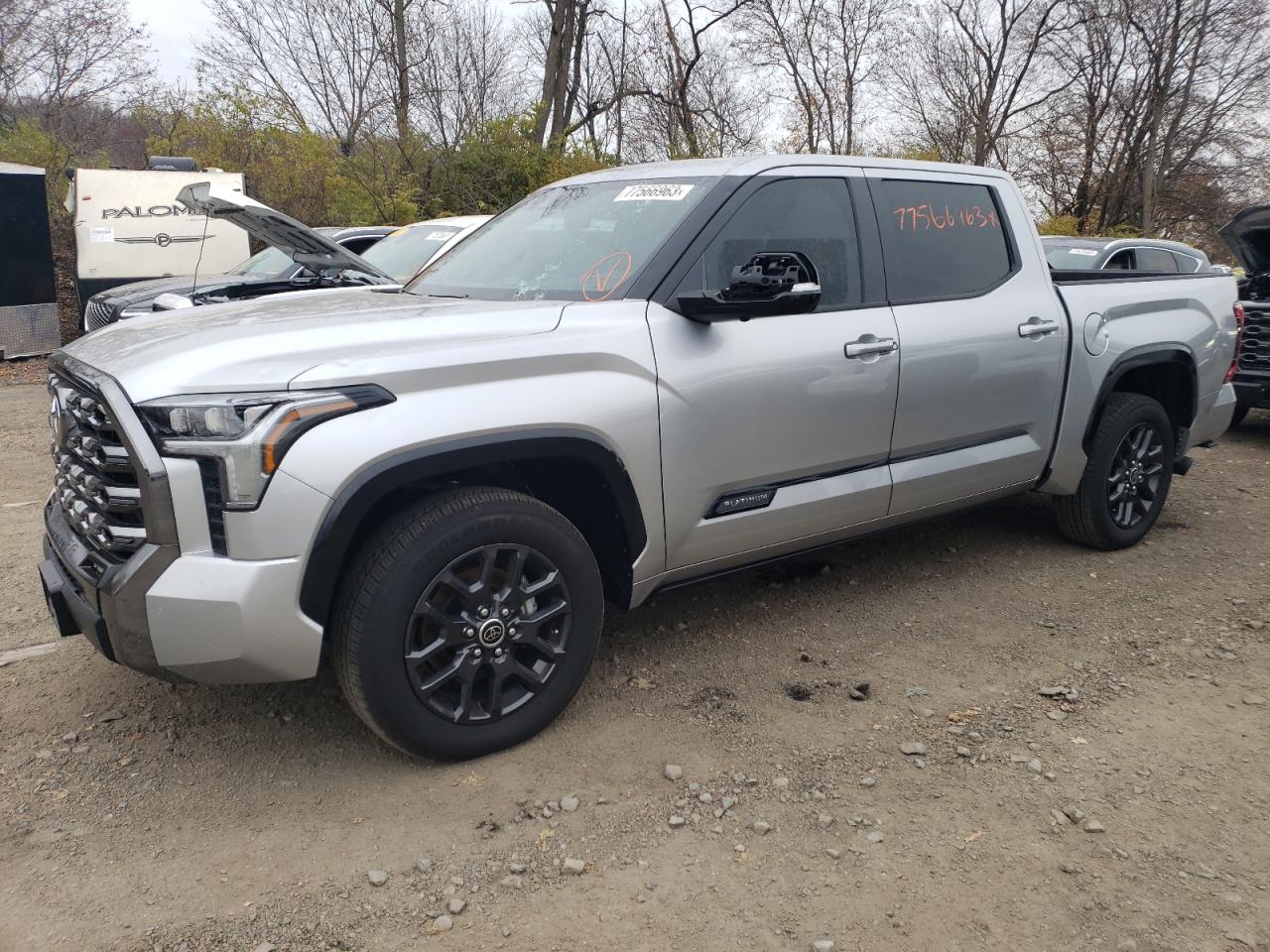 Изображение Toyota Tundra Crewmax Platinum 2023