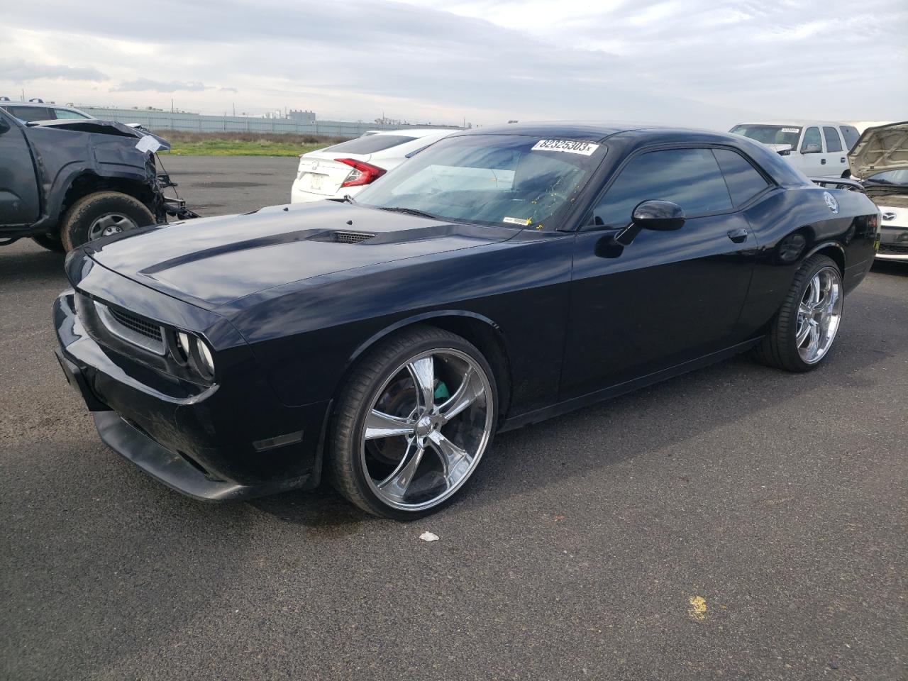 2014 DODGE CHALLENGER SXT 2014 image