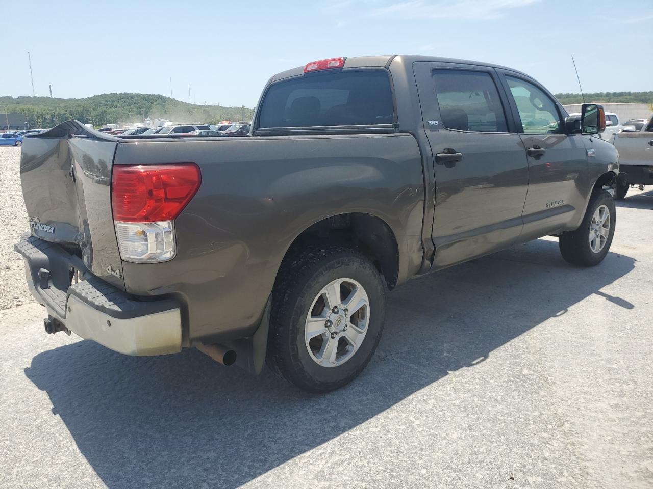 Obraz 3 z 2011 TOYOTA TUNDRA CREWMAX SR5 2011 z VIN 5TFDY5F17BX173399