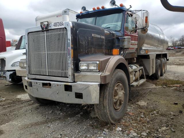 Image 2 of 1991 WESTERN STAR/AUTO CAR CONVENTIONAL 4900 1991 with VIN 2WLPCCJG6MK928190