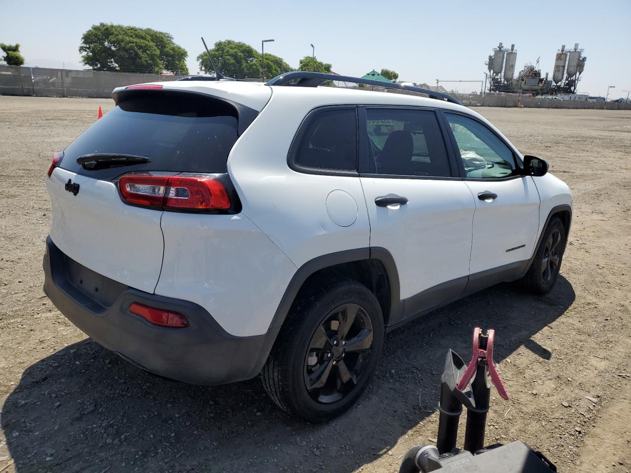 Image 3 of 2017 JEEP CHEROKEE SPORT 2017 with VIN 1C4PJLAB0HW652977