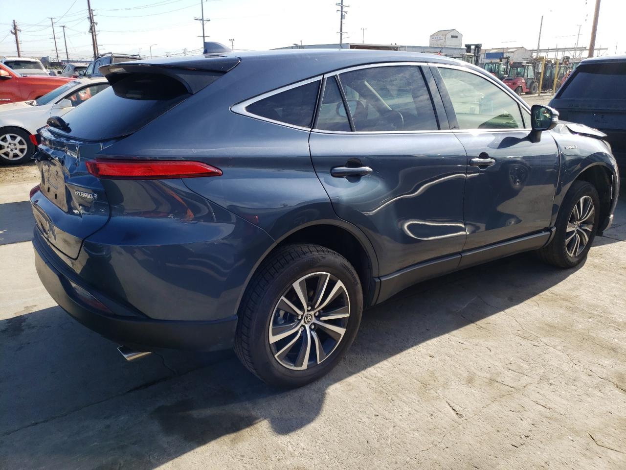 Obraz 3 z Toyota Venza Le 2021 z VIN JTEAAAAH8MJ056338