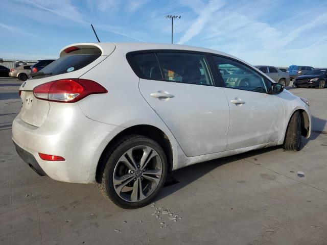 Obraz 3 z 2016 KIA FORTE LX 2016 z VIN KNAFK5A84G5643547