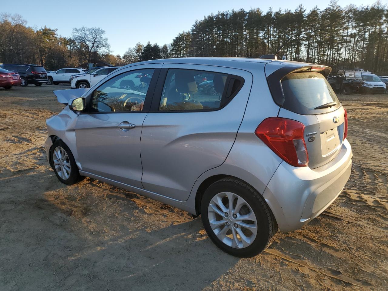 Изображение 2 2020 CHEVROLET SPARK 1LT 2020 с VIN KL8CD6SA2LC444888