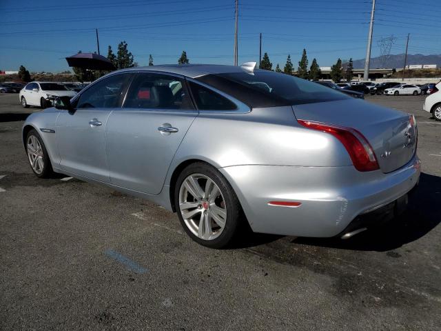 Obraz 2 z 2016 JAGUAR XJL PORTFOLIO 2016 z VIN SAJWA2G74G8V99813