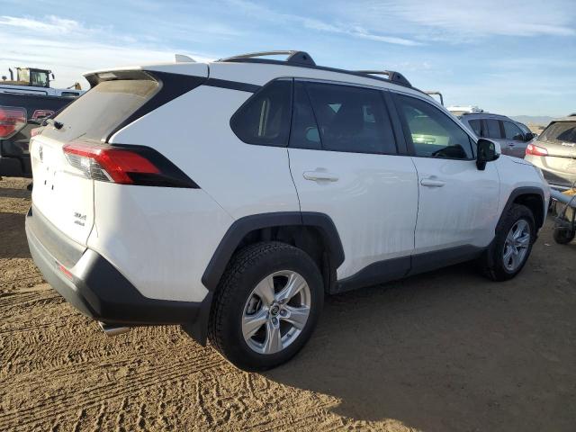 Obraz 3 z 2019 TOYOTA RAV4 XLE 2019 z VIN JTMP1RFV8KD015361