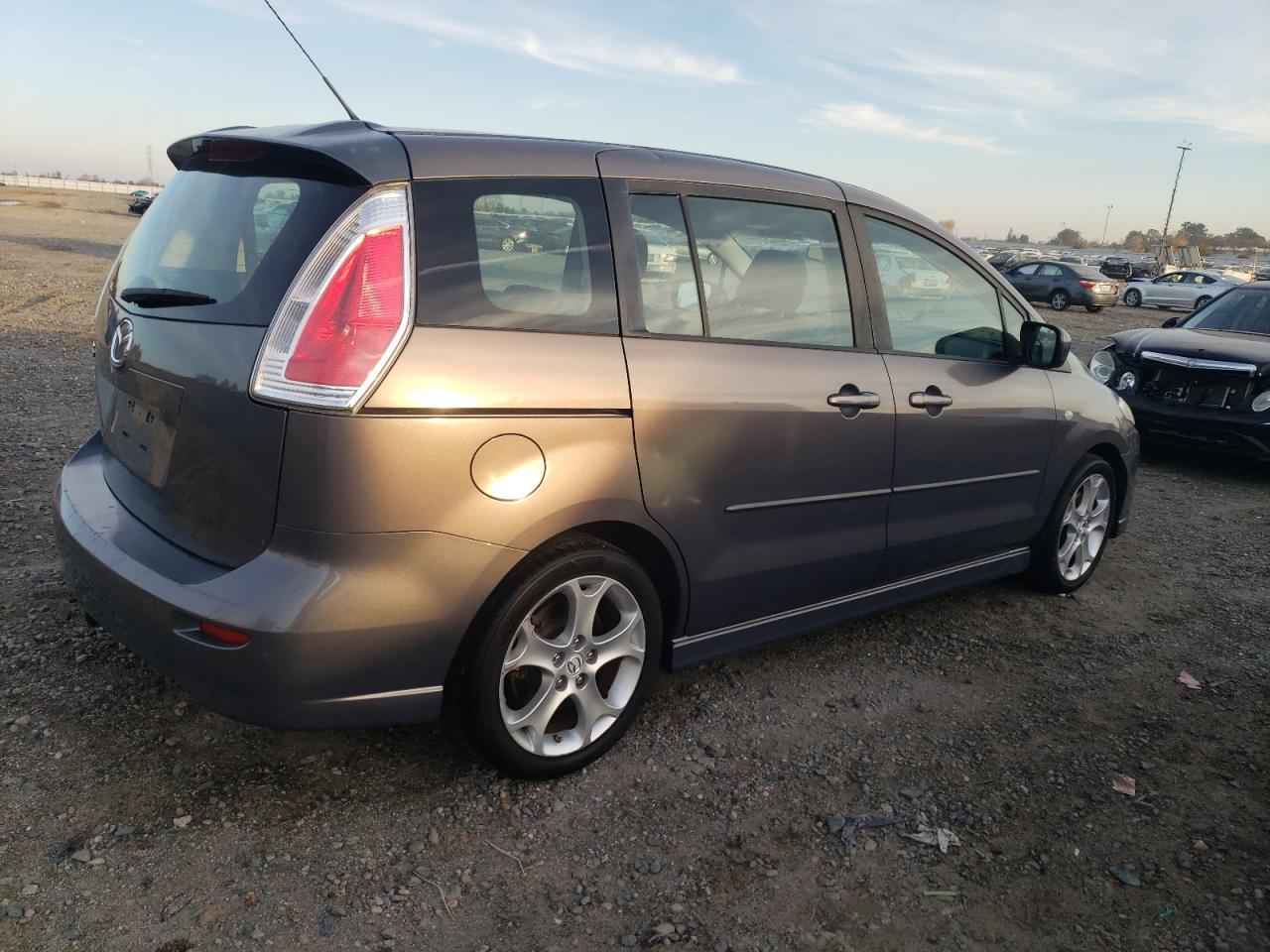 Изображение 3 2009 MAZDA 5  2009 с VIN JM1CR29L690340696