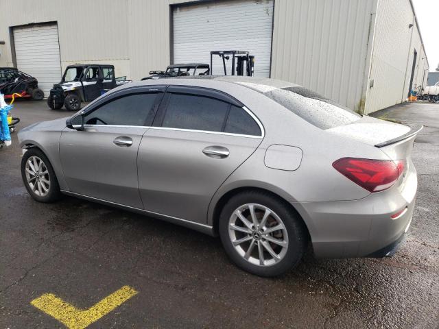 Obraz 2 z 2020 MERCEDES-BENZ A 220 4MATIC 2020 z VIN W1K3G4FB1LW047053