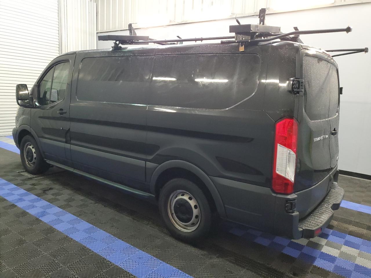 Изображение 2 2015 FORD TRANSIT T-150 2015 с VIN 1FTYE1YM8FKA87273