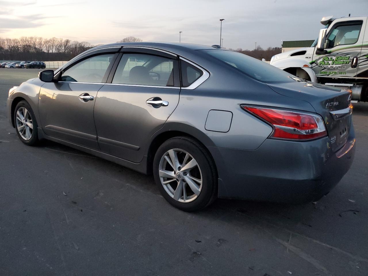 Image 2 of 2015 NISSAN ALTIMA 2.5 2015 with VIN 1N4AL3AP2FC571026