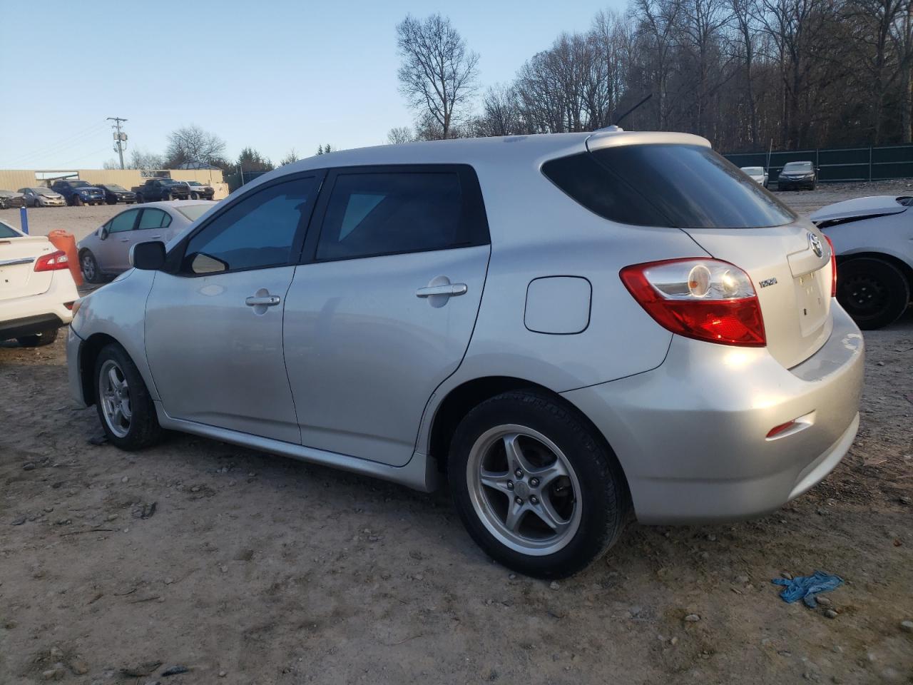 Image 2 of 2009 TOYOTA COROLLA MATRIX  2009 with VIN 2T1KU40E59C057569
