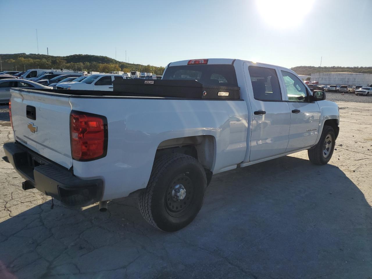 Изображение 3 2018 CHEVROLET SILVERADO C1500 2018 с VIN 3GCPCNEC6JG566747