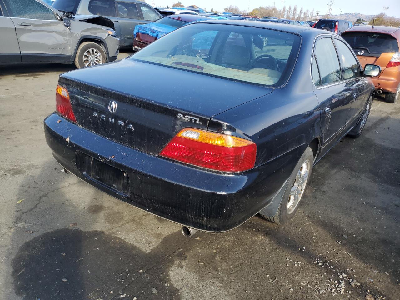 Obraz 3 z 2001 ACURA 3.2TL  2001 z VIN 19UUA56641A020529