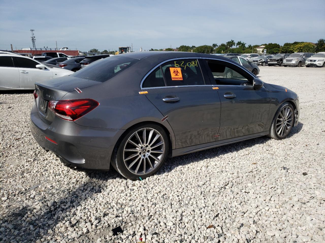 Image 3 of 2019 MERCEDES-BENZ A 220 4MATIC 2019 with VIN WDD3G4FB3KW000315