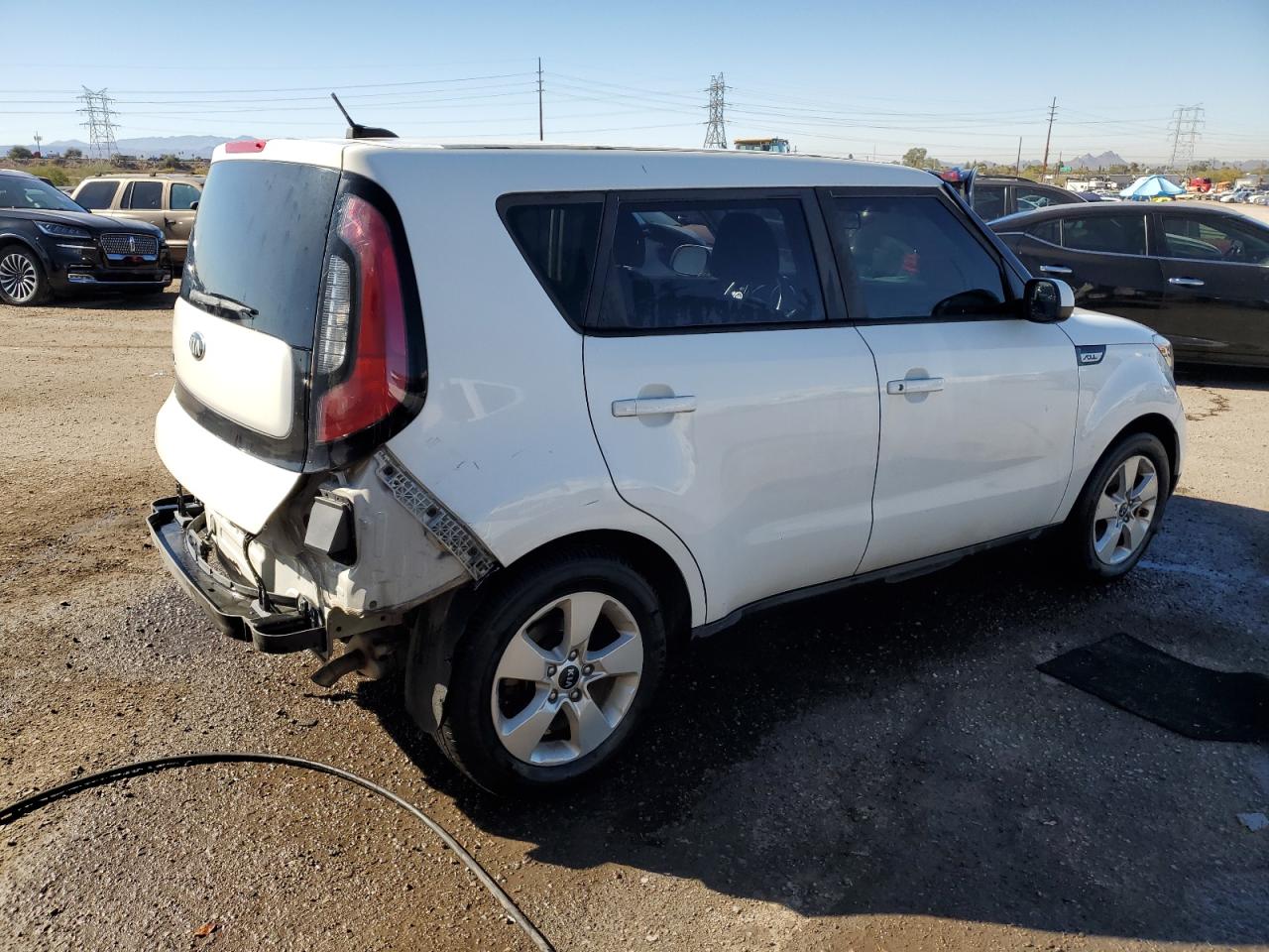 Obraz 3 z 2017 KIA SOUL  2017 z VIN KNDJN2A29H7429268