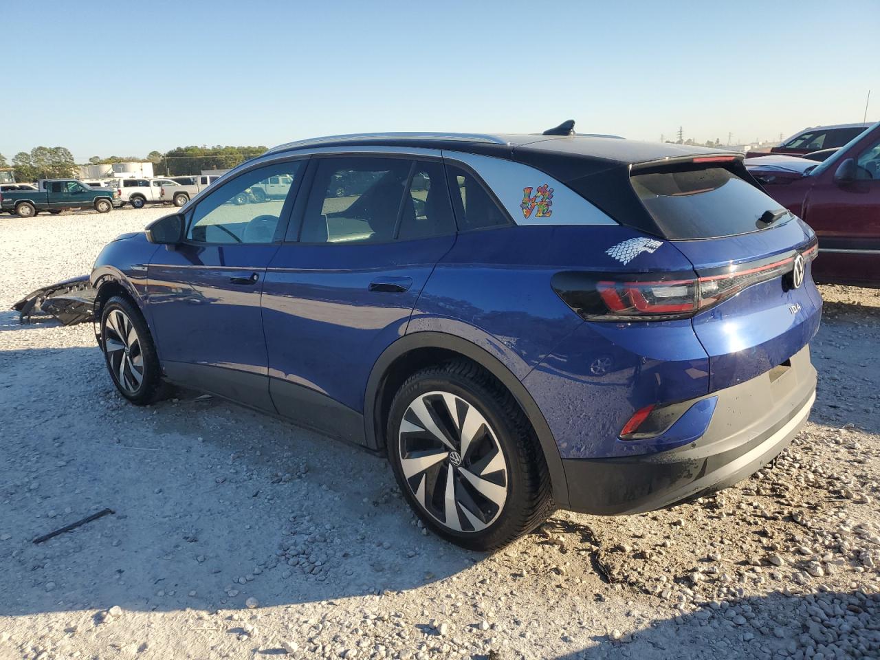 Изображение 2 2021 VOLKSWAGEN ID.4 FIRST EDITION 2021 с VIN WVGDMPE21MP022672