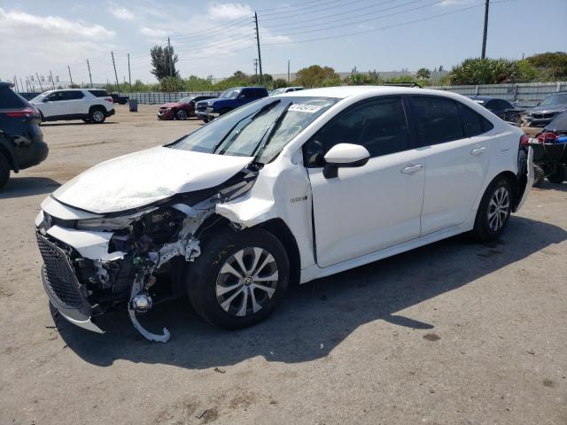 Image 1 of 2020 TOYOTA COROLLA LE 2020 with VIN JTDEBRBE8LJ010030