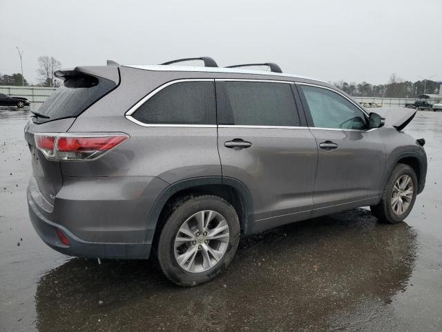 Image 3 of 2015 TOYOTA HIGHLANDER XLE 2015 with VIN 5TDKKRFH5FS111203