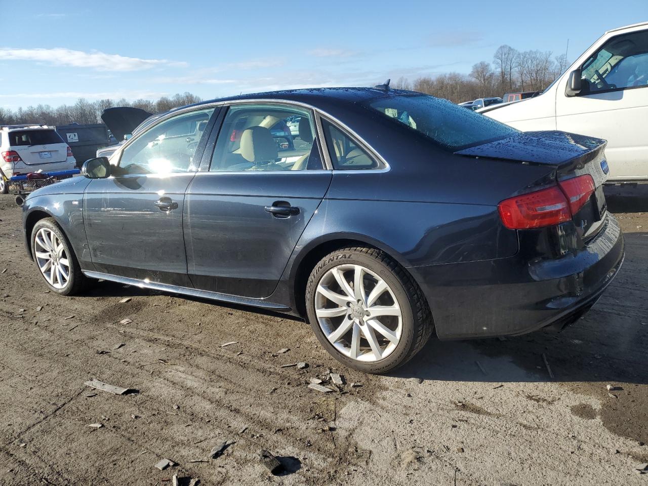 Изображение 2 2014 AUDI A4 PREMIUM 2014 с VIN WAUBFAFLXEN002537
