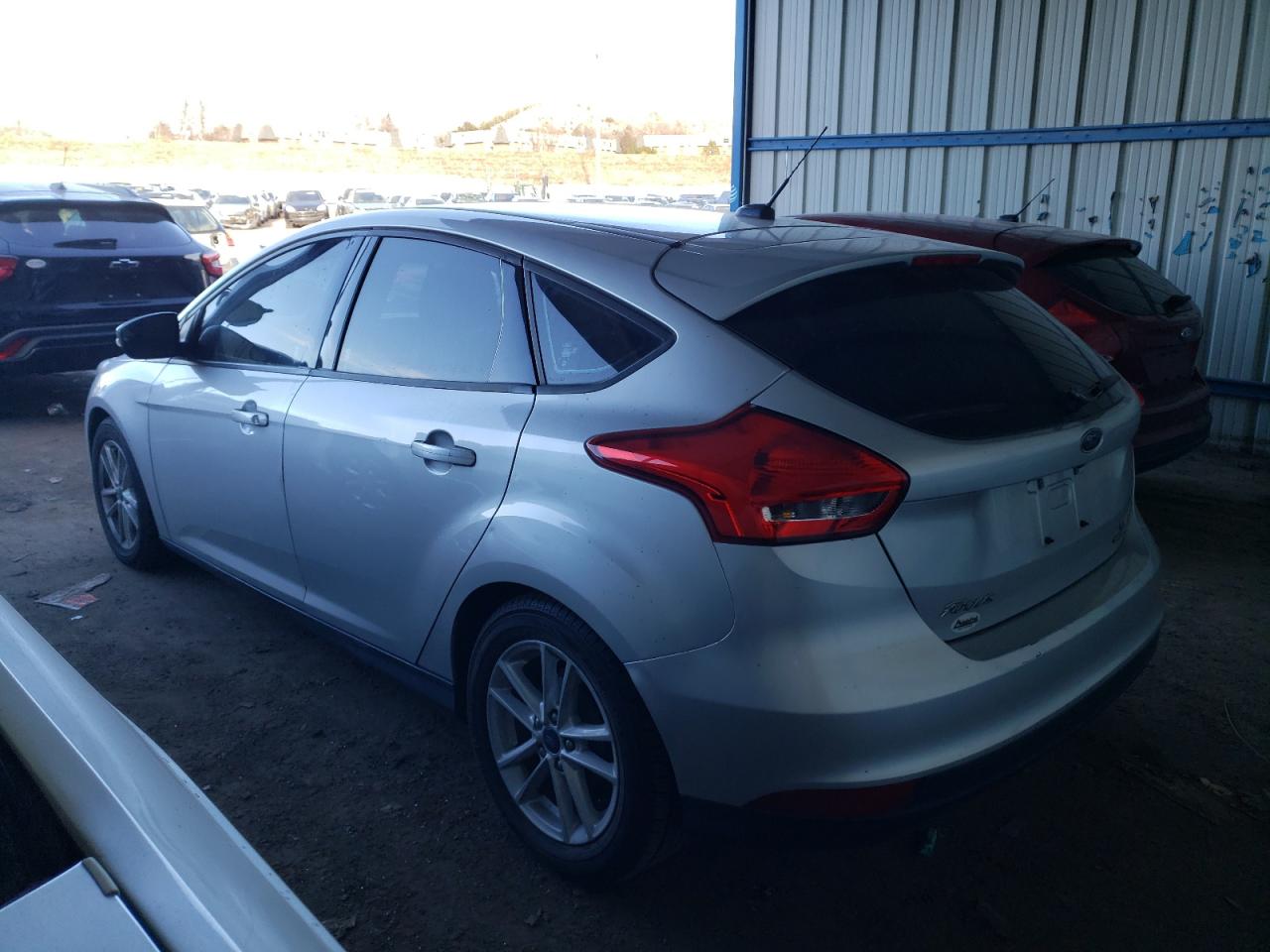 Image 2 of 2016 FORD FOCUS SE 2016 with VIN 1FADP3K26GL293625