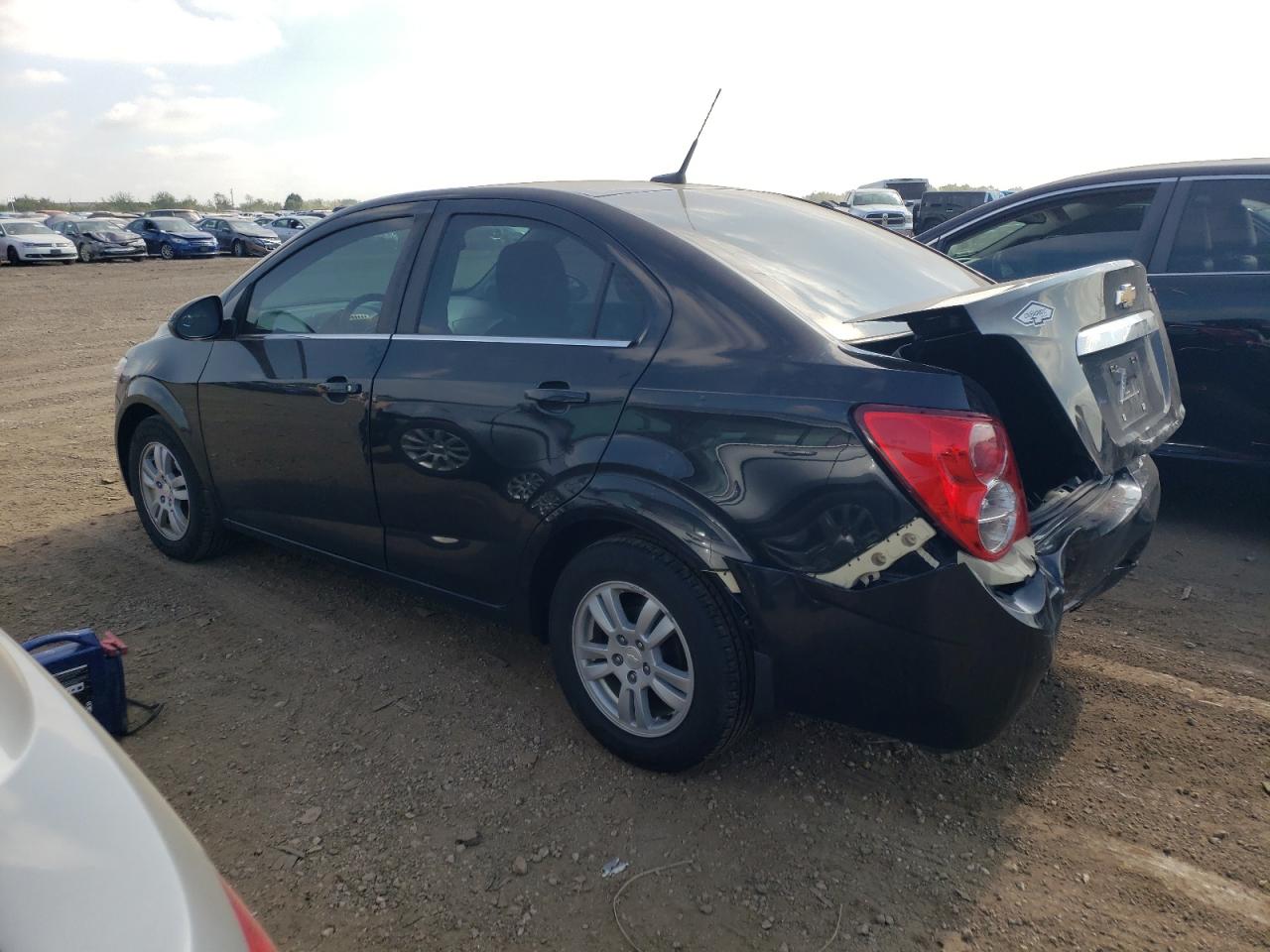 Obraz 2 z 2014 CHEVROLET SONIC LT 2014 z VIN 1G1JC5SH0E4205564