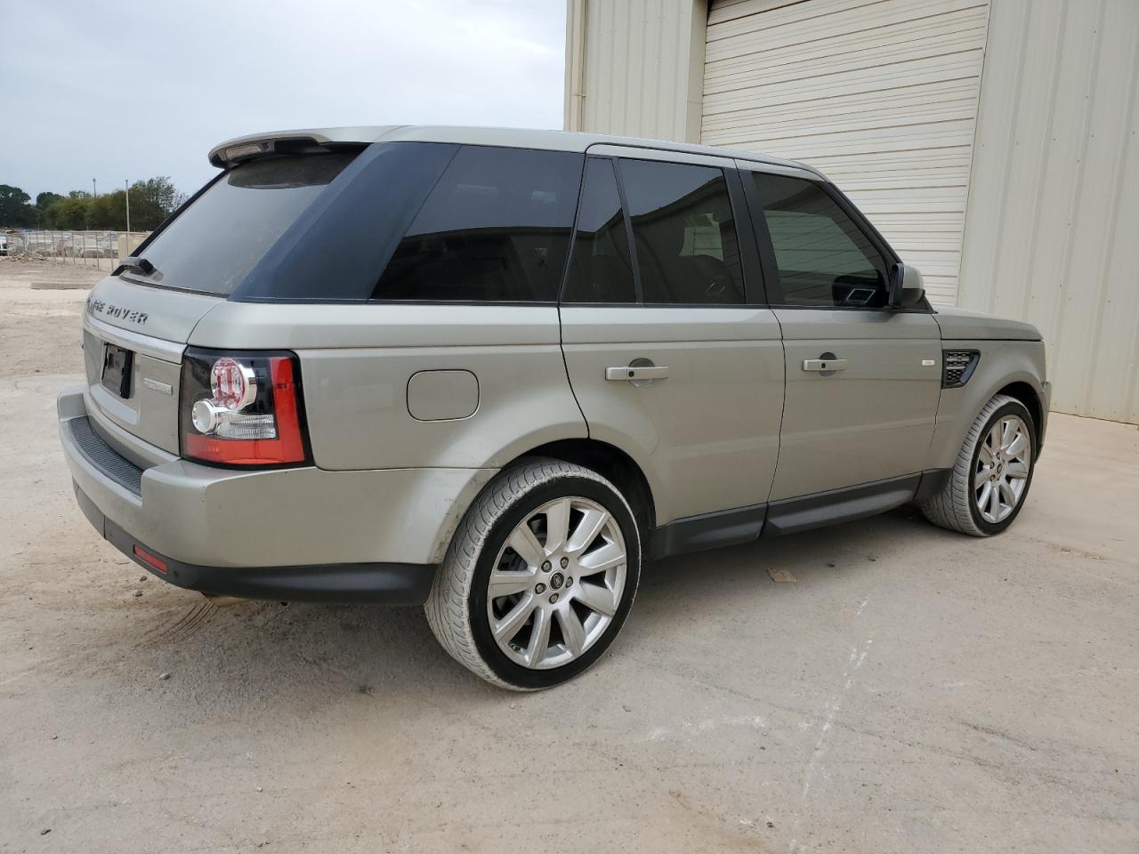 Image 3 of 2013 LAND ROVER RANGE ROVER SPORT HSE LUXURY 2013 with VIN SALSK2D49DA781556