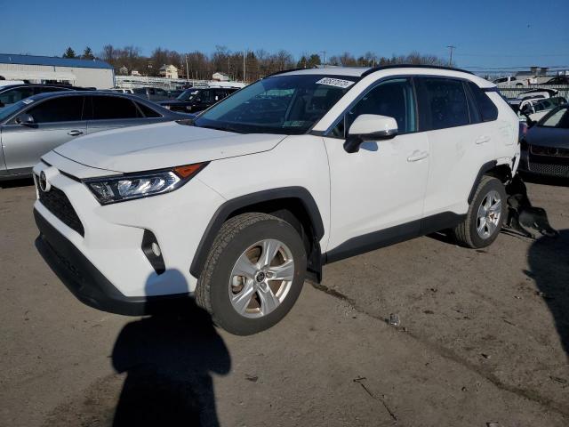 Obraz 1 z 2021 TOYOTA RAV4 XLE 2021 z VIN 2T3P1RFV6MC205957