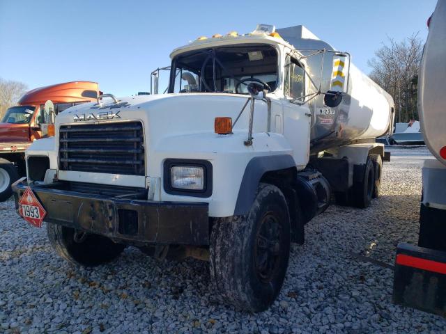 Obraz 2 z 2001 MACK 600 RD600 2001 z VIN 1M2P296C41M056673