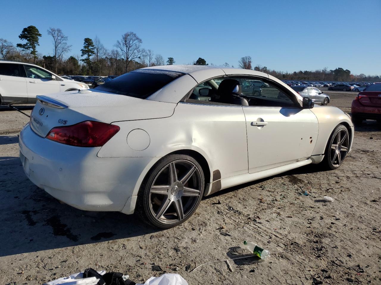 Image 3 of 2011 INFINITI G37 BASE 2011 with VIN JN1CV6FE2BM953974