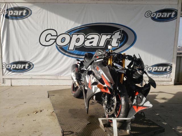 Image 1 of 2022 SUZUKI GSX-R1000 R 2022 with VIN JS1DM11H4N7100367