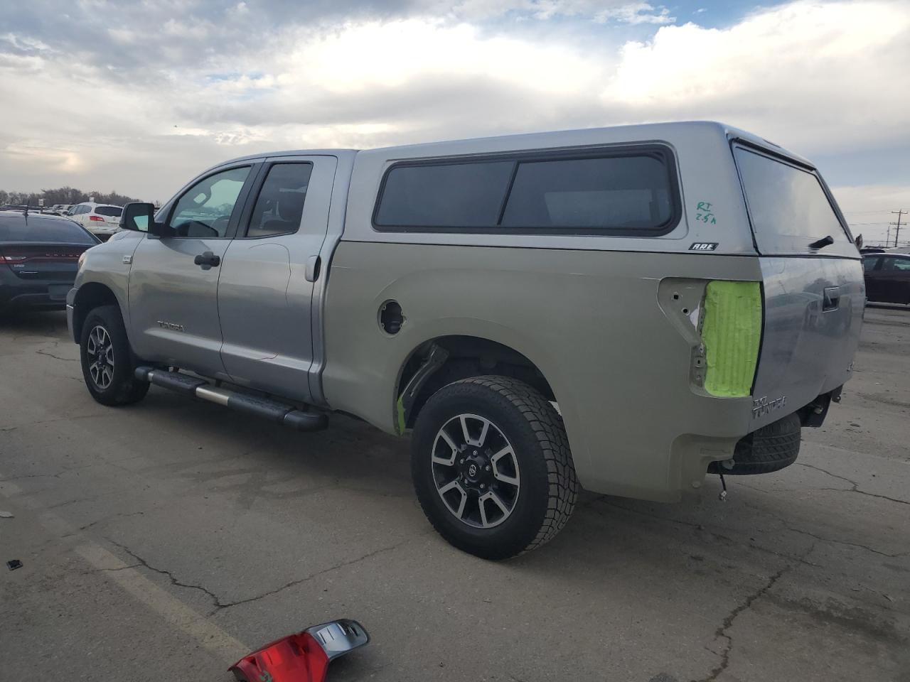 Изображение 2 2007 TOYOTA TUNDRA DOUBLE CAB SR5 2007 с VIN 5TFBT54127X007825