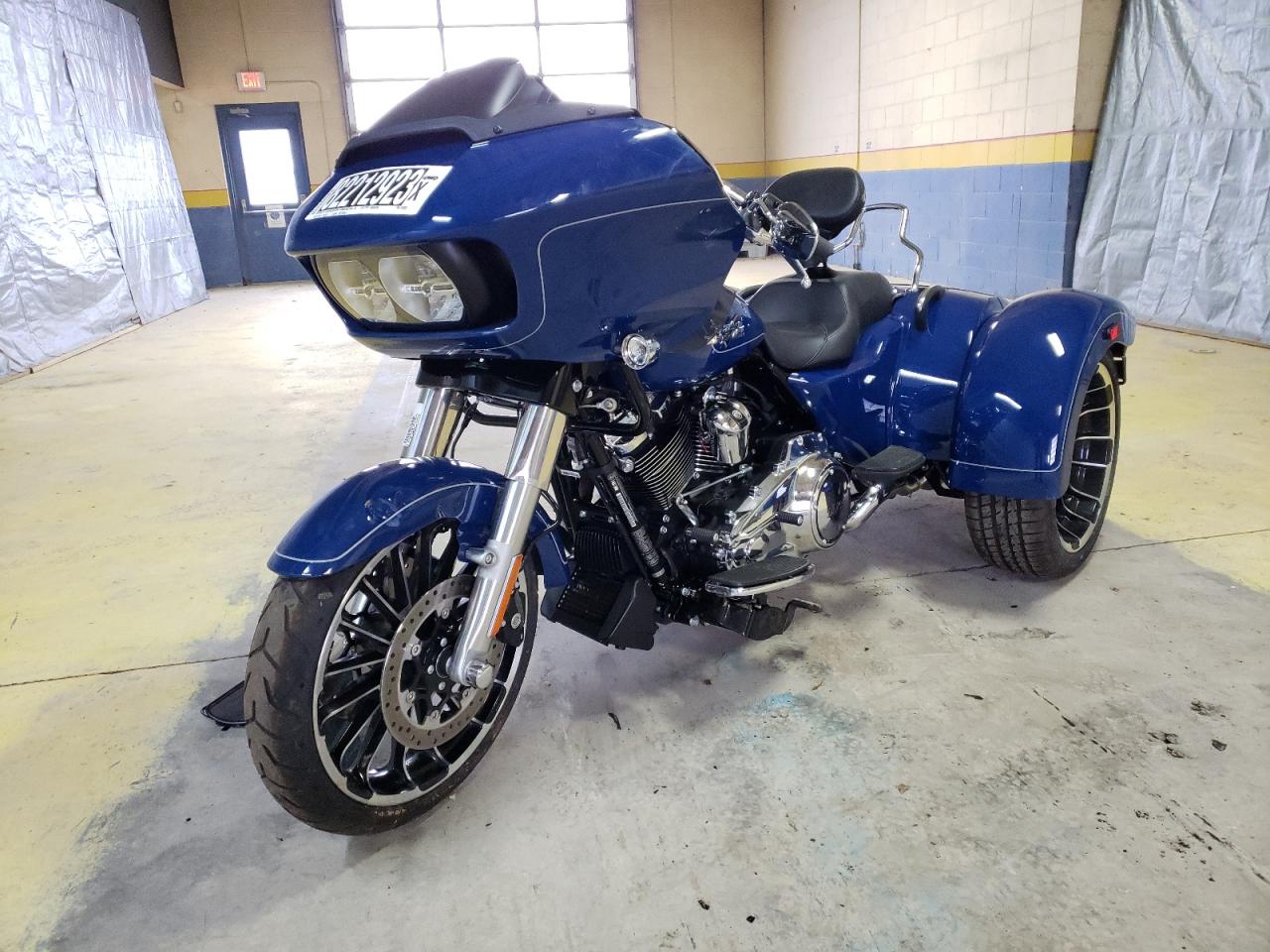 Image 2 of 2023 HARLEY-DAVIDSON FLTRT  2023 with VIN 1HD1MFP10PB856339