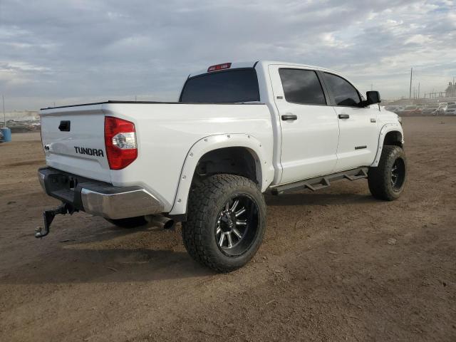 Изображение 3 2018 TOYOTA TUNDRA CREWMAX SR5 2018 с VIN 5TFDW5F18JX748694