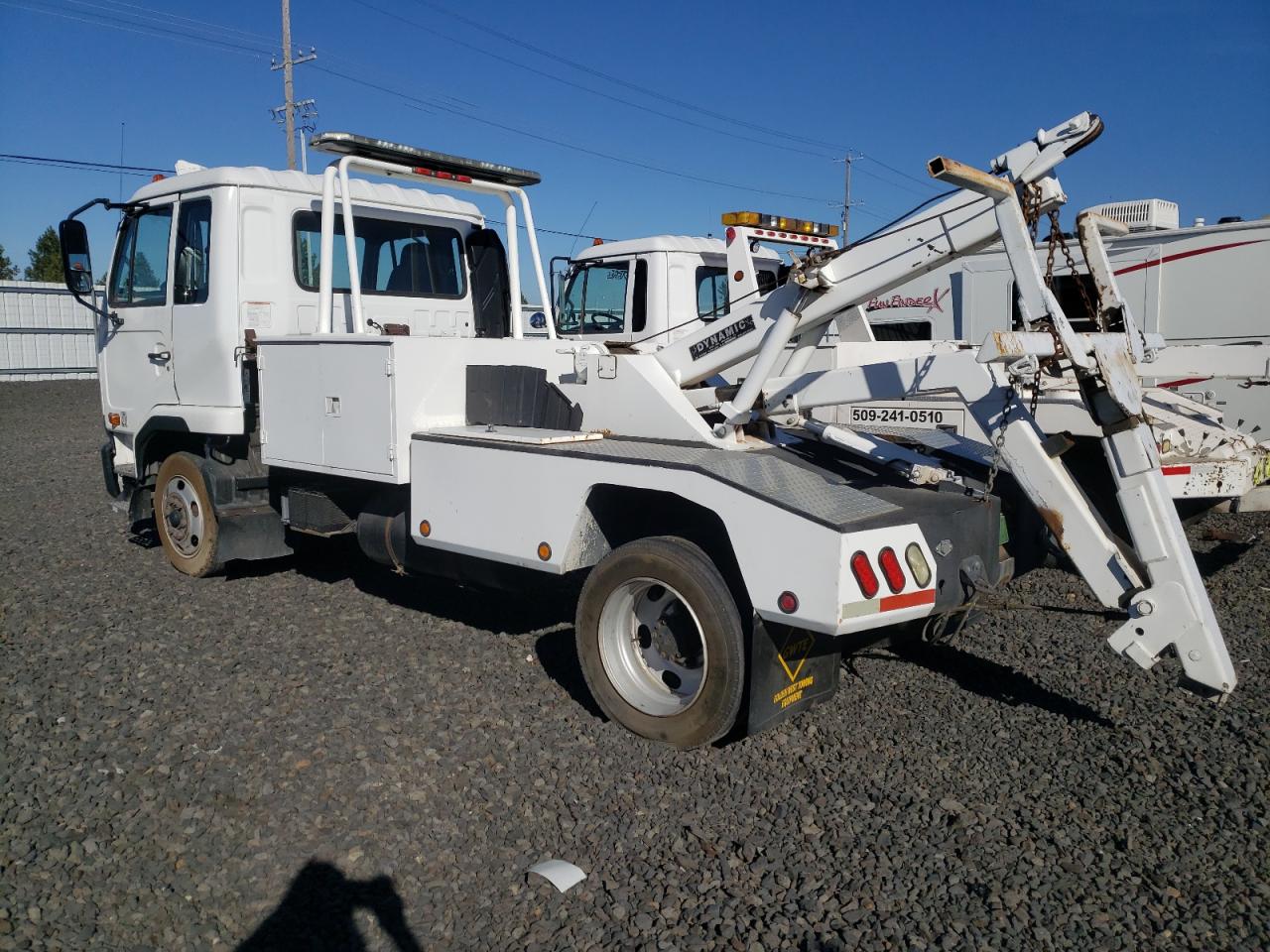 Image 3 of 2010 NISSAN DIESEL UD2000  2010 with VIN JNAMB81H3AAE80132