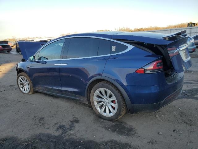 Obraz 2 z 2019 TESLA MODEL X  2019 z VIN 5YJXCAE44KF185732