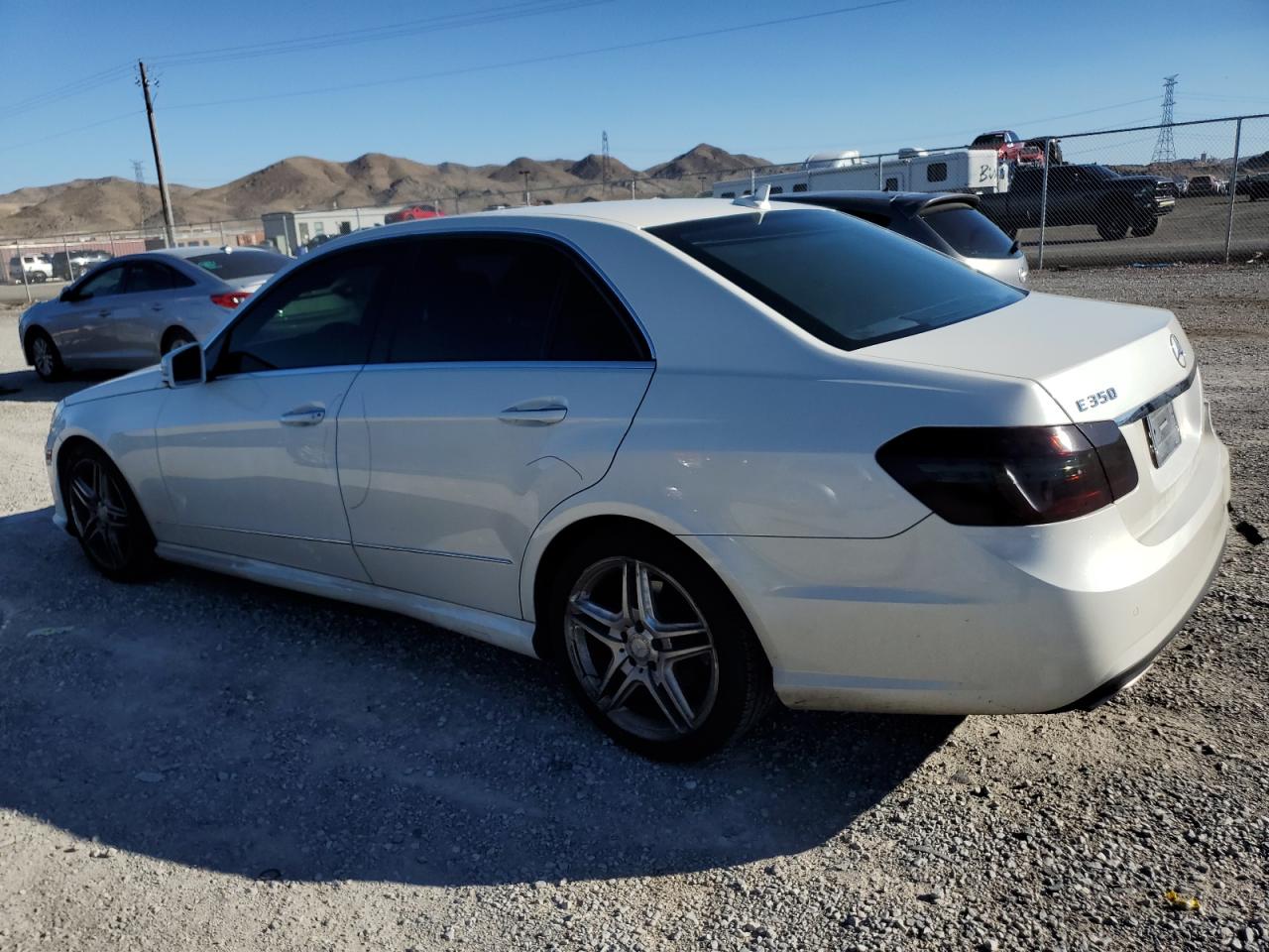 Image 2 of 2013 MERCEDES-BENZ E 350 2013 with VIN WDDHF5KB3DA733310