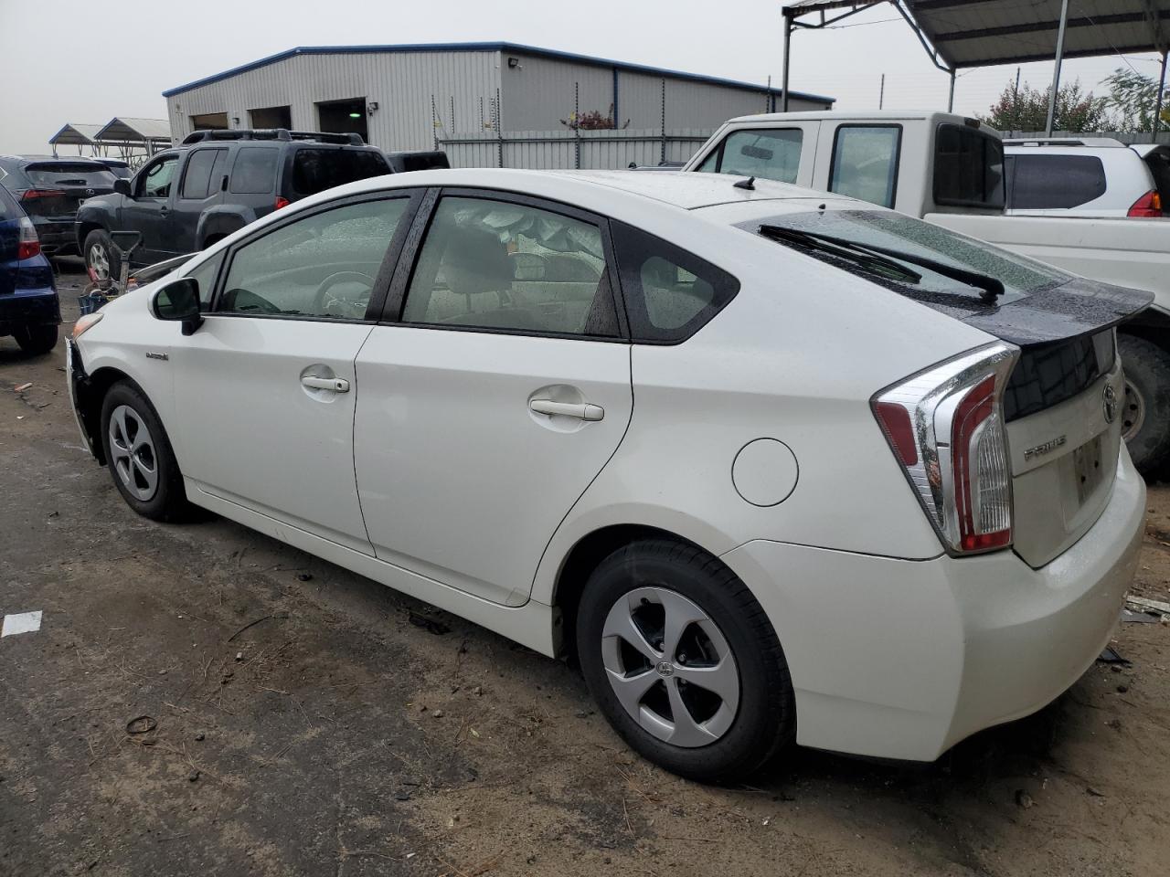 Изображение 2 Toyota Prius 2013 с VIN JTDKN3DU5D5682620