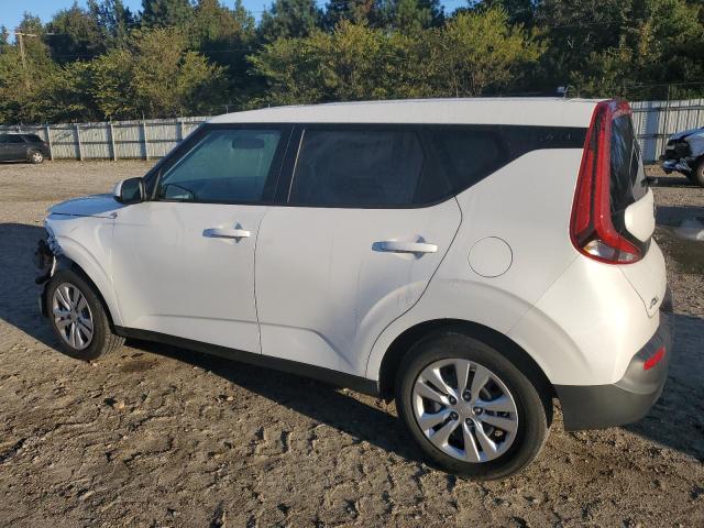 Obraz 2 z 2021 KIA SOUL LX 2021 z VIN KNDJ23AU7M7788645