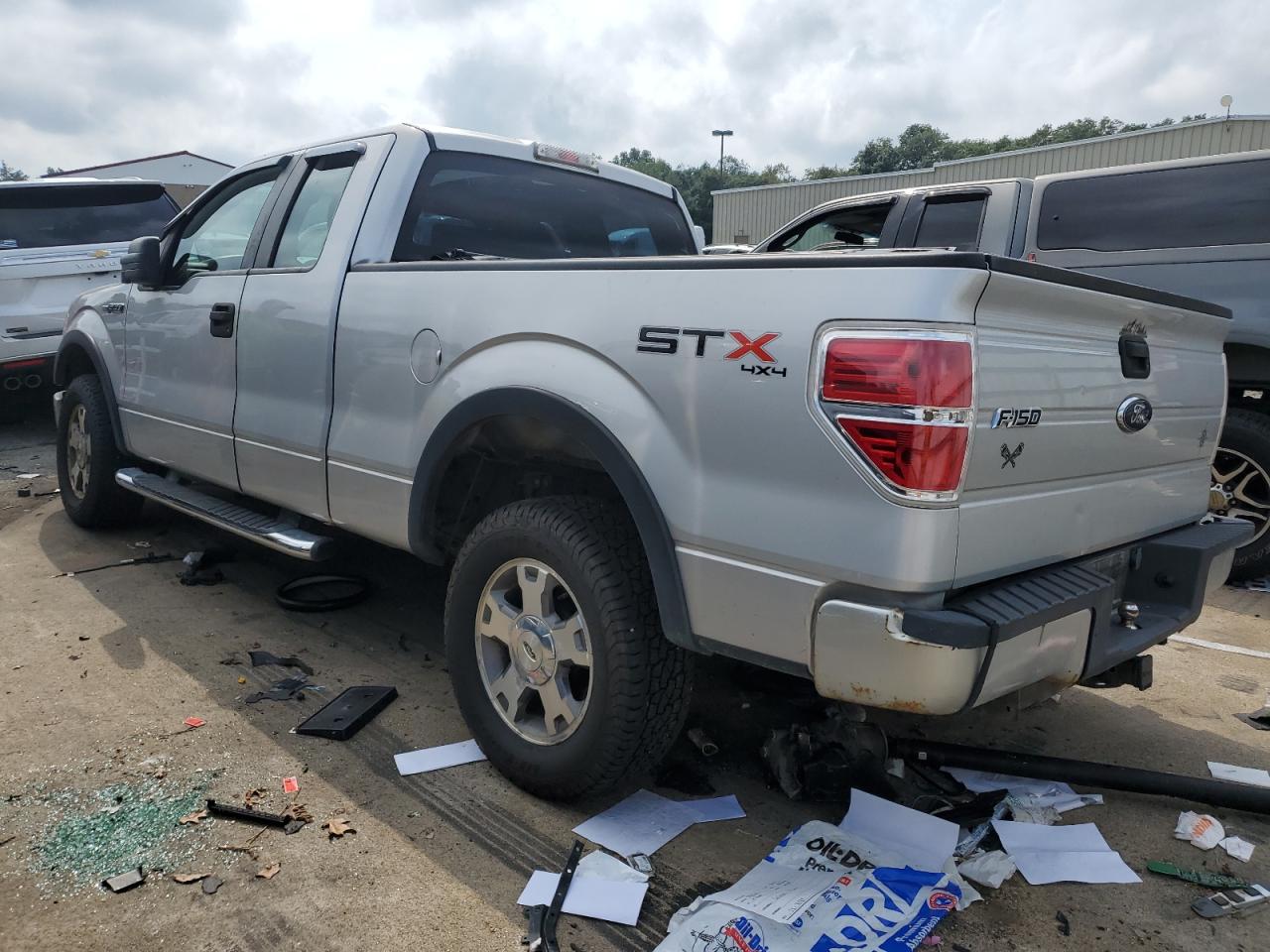 Image 2 of 2009 FORD F150 SUPER CAB 2009 with VIN 1FTRX14W99FA92940