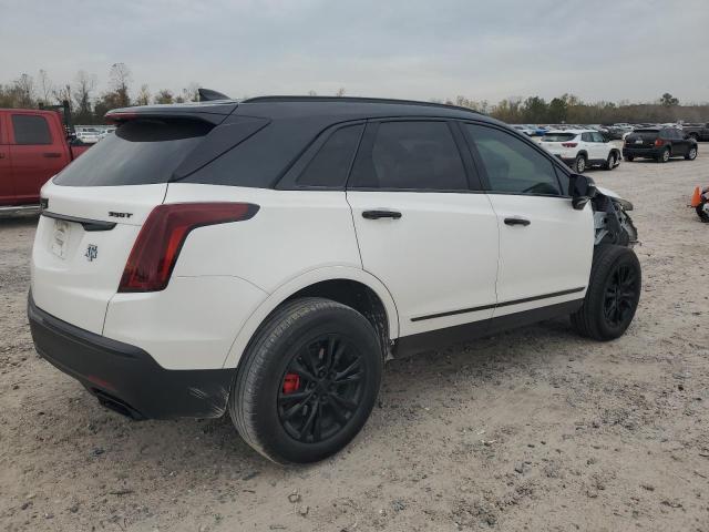 Image 3 of 2022 CADILLAC XT5 LUXURY 2022 with VIN 1GYKNAR44NZ120595